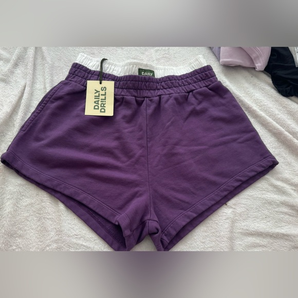 Daily Drills Shorts - Picture 2 of 5